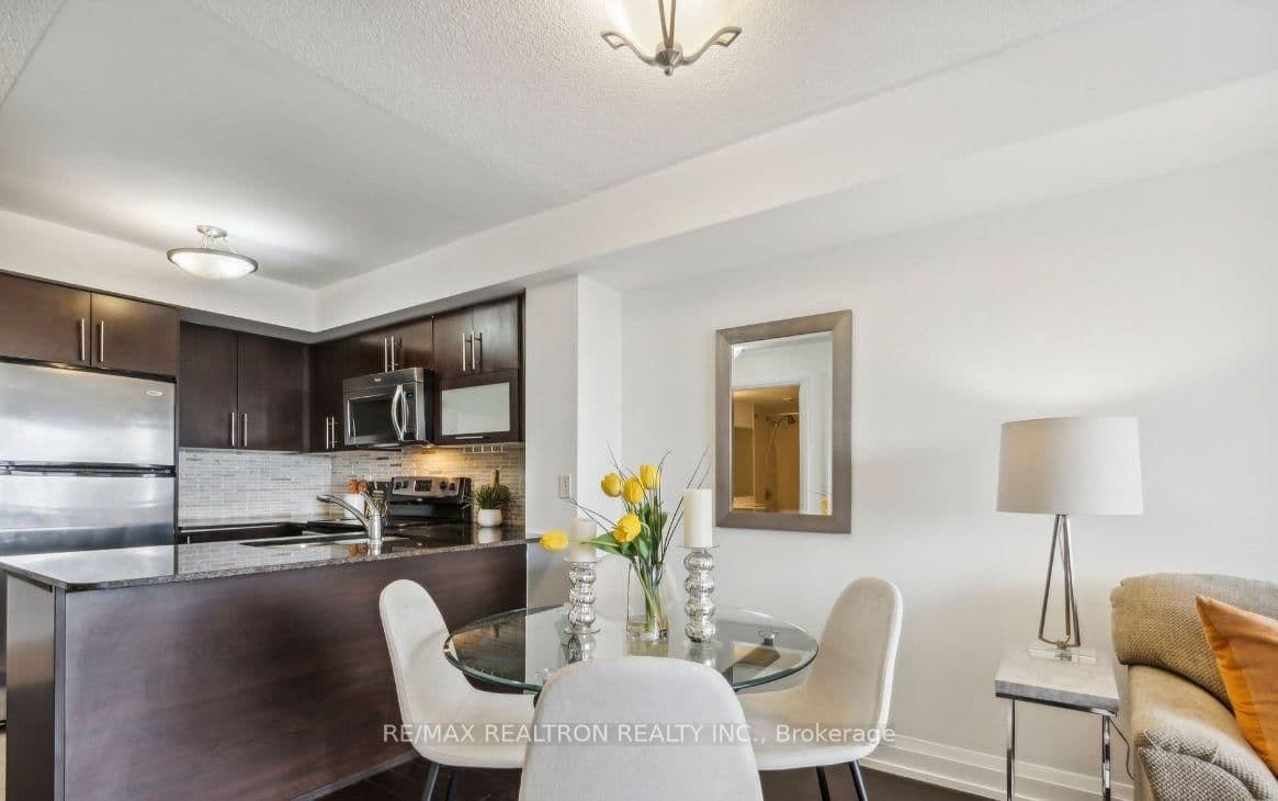 55 De Boers Drive, Unit 708 thumbnail 6