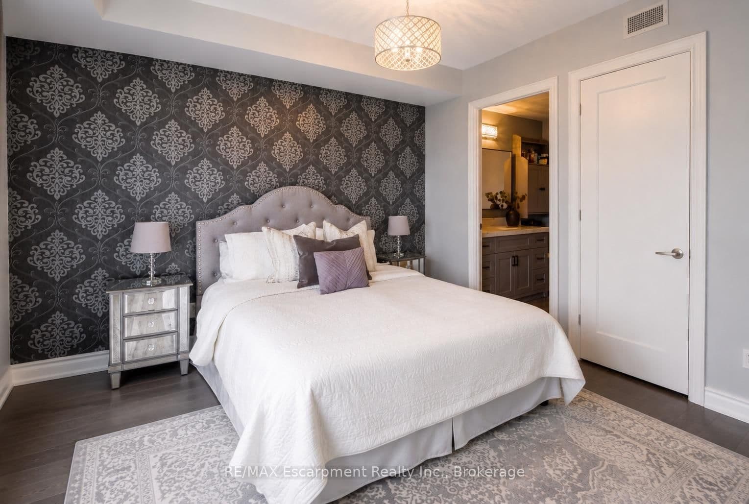 16 Brookers Lane, Unit 3506 thumbnail 10