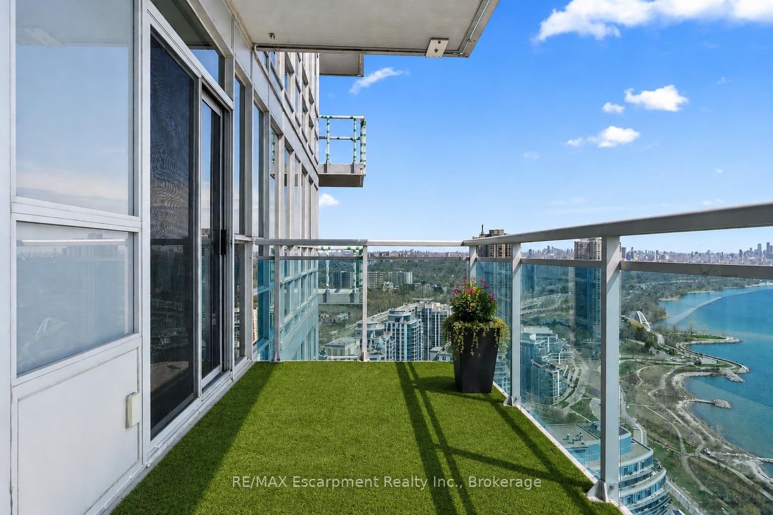 16 Brookers Lane, Unit 3506 thumbnail 17