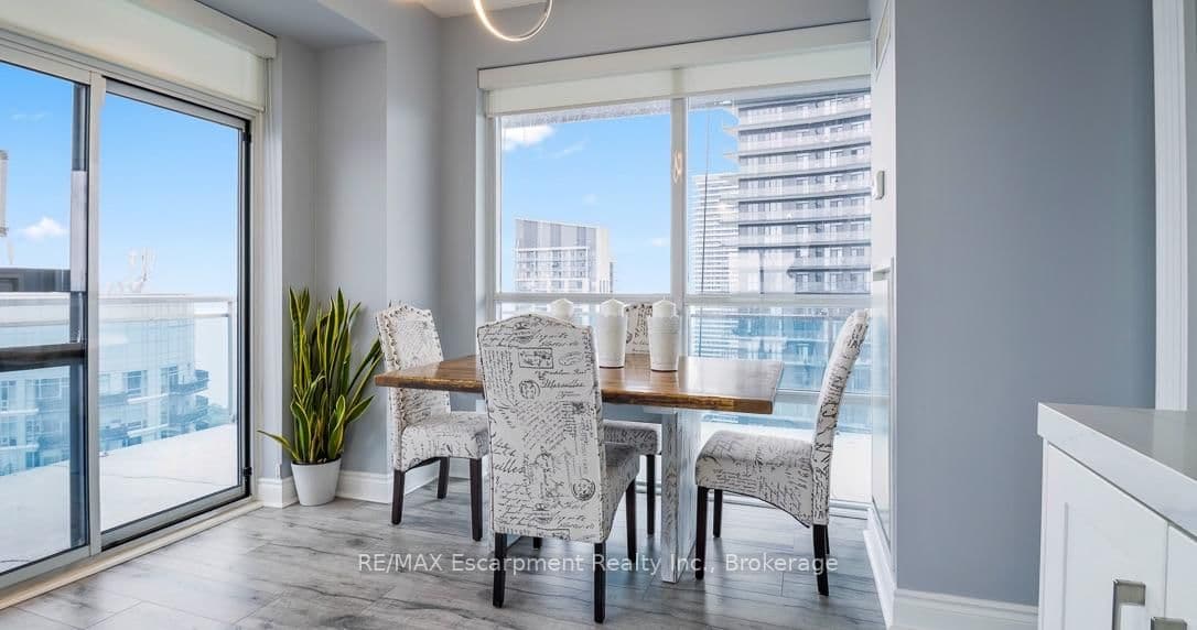 16 Brookers Lane, Unit 3506 thumbnail 8