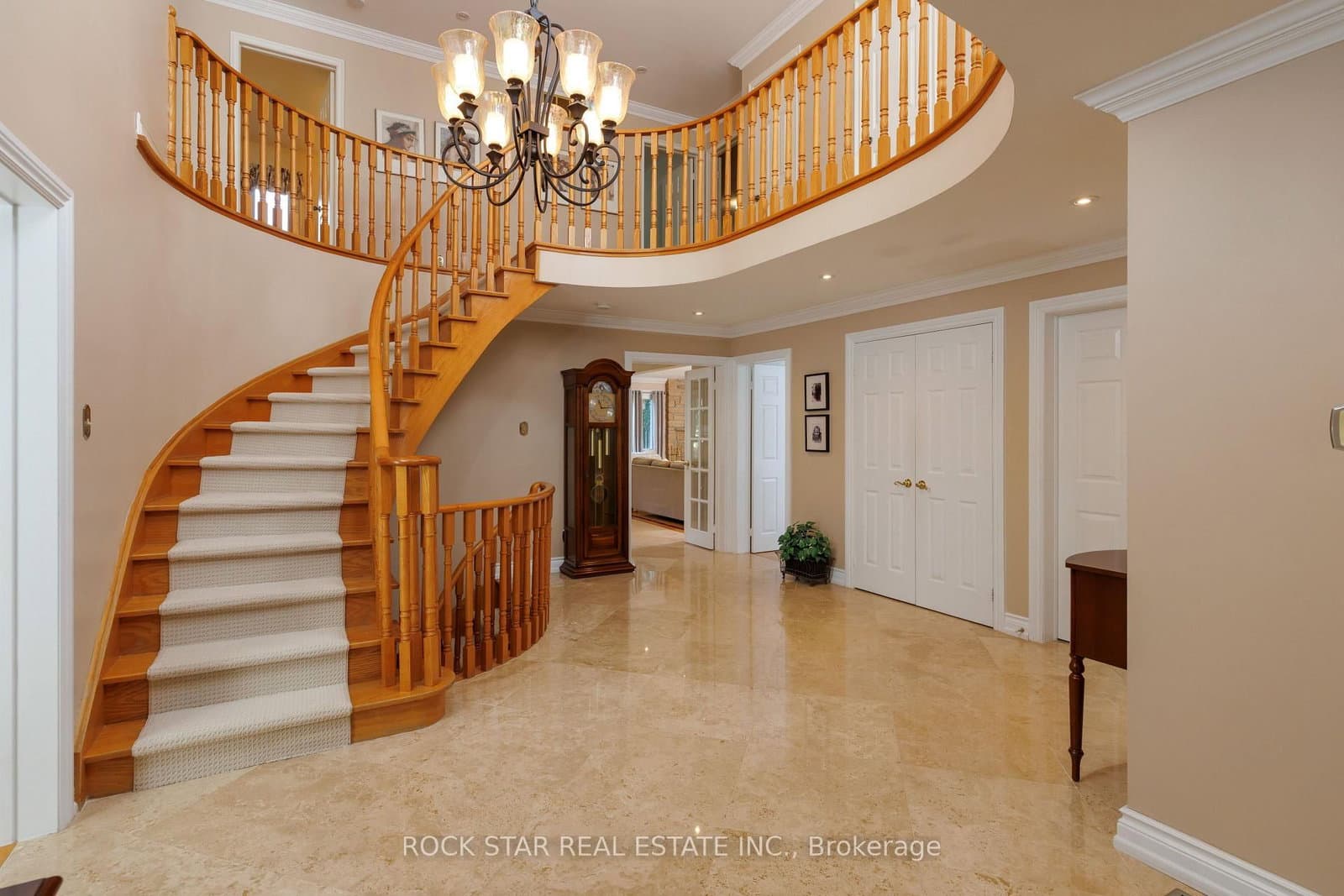 1807 Tattersall Way thumbnail 2