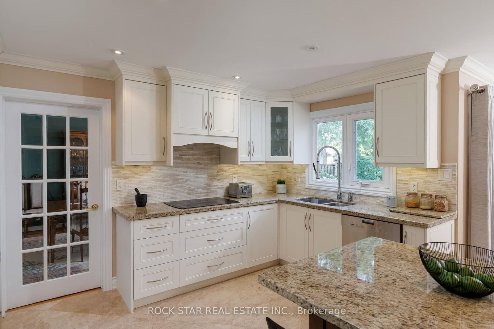 1807 Tattersall Way thumbnail 20