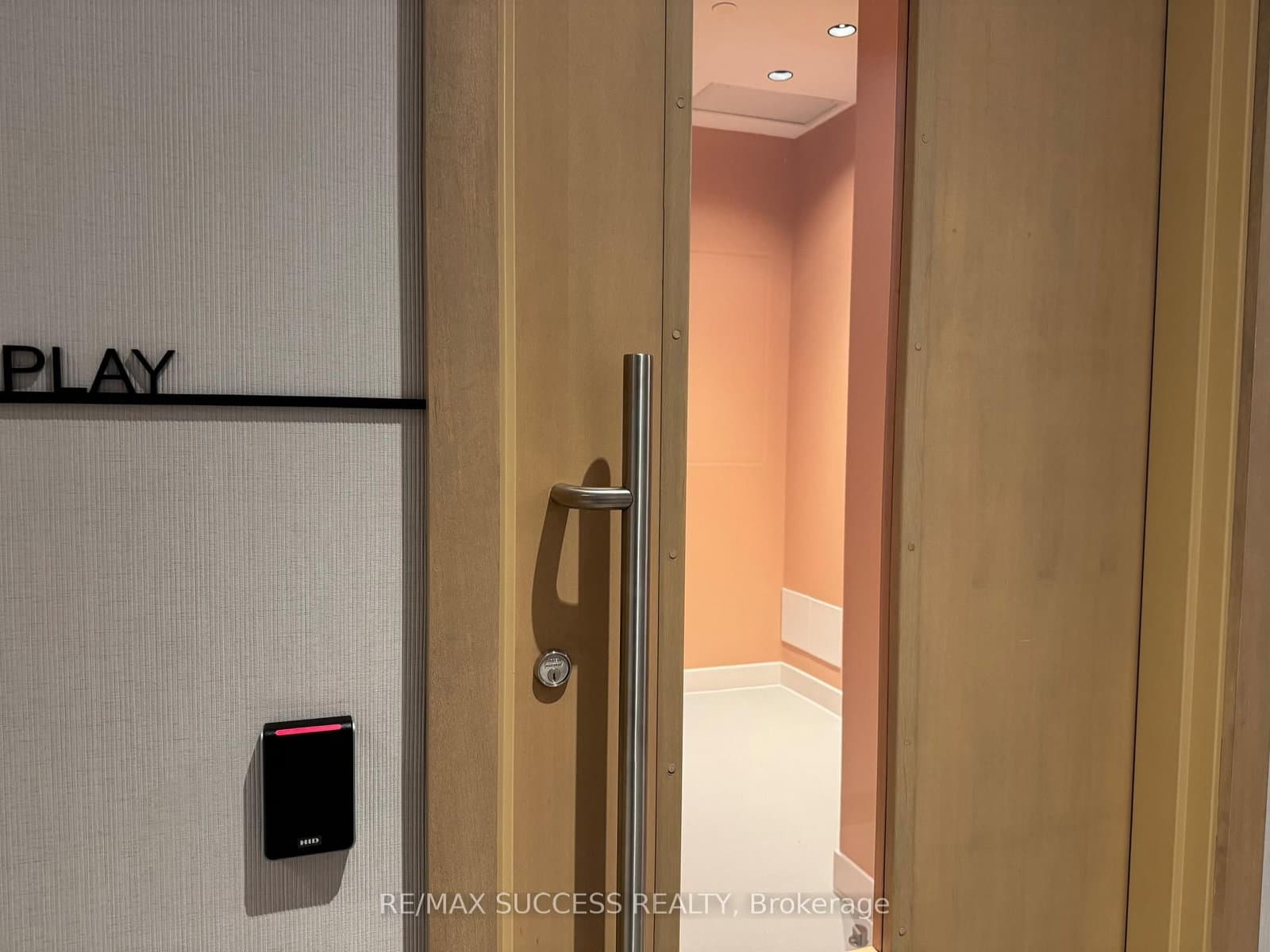 395 Square One Drive, Unit 1607 thumbnail 38