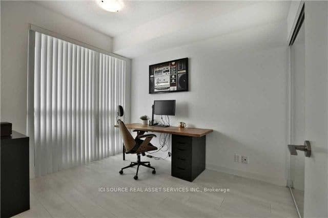 2212 Lake Shore Boulevard W, Unit 3202 thumbnail 12
