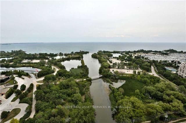 2212 Lake Shore Boulevard W, Unit 3202 thumbnail 7