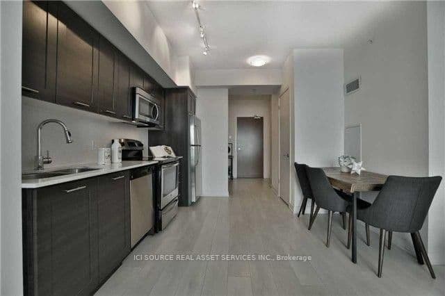 2212 Lake Shore Boulevard W, Unit 3202 thumbnail 9
