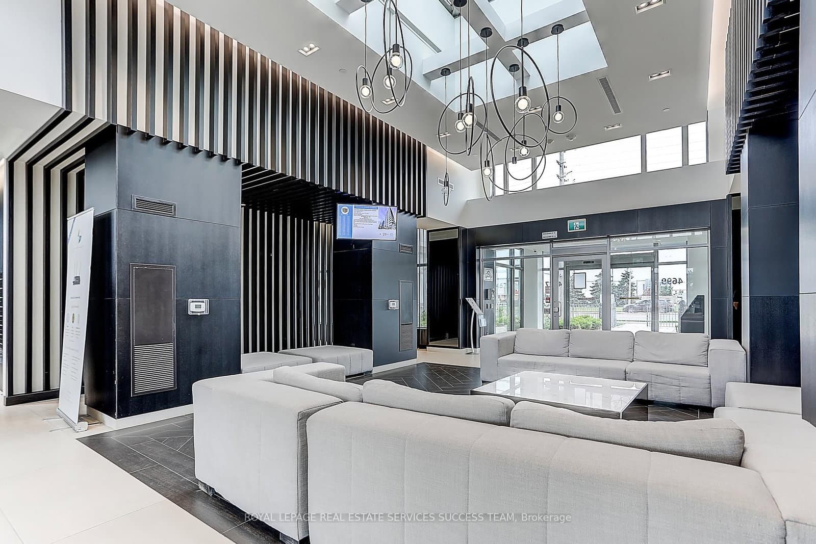 4699 Glen Erin Drive, Unit 1203 thumbnail 40