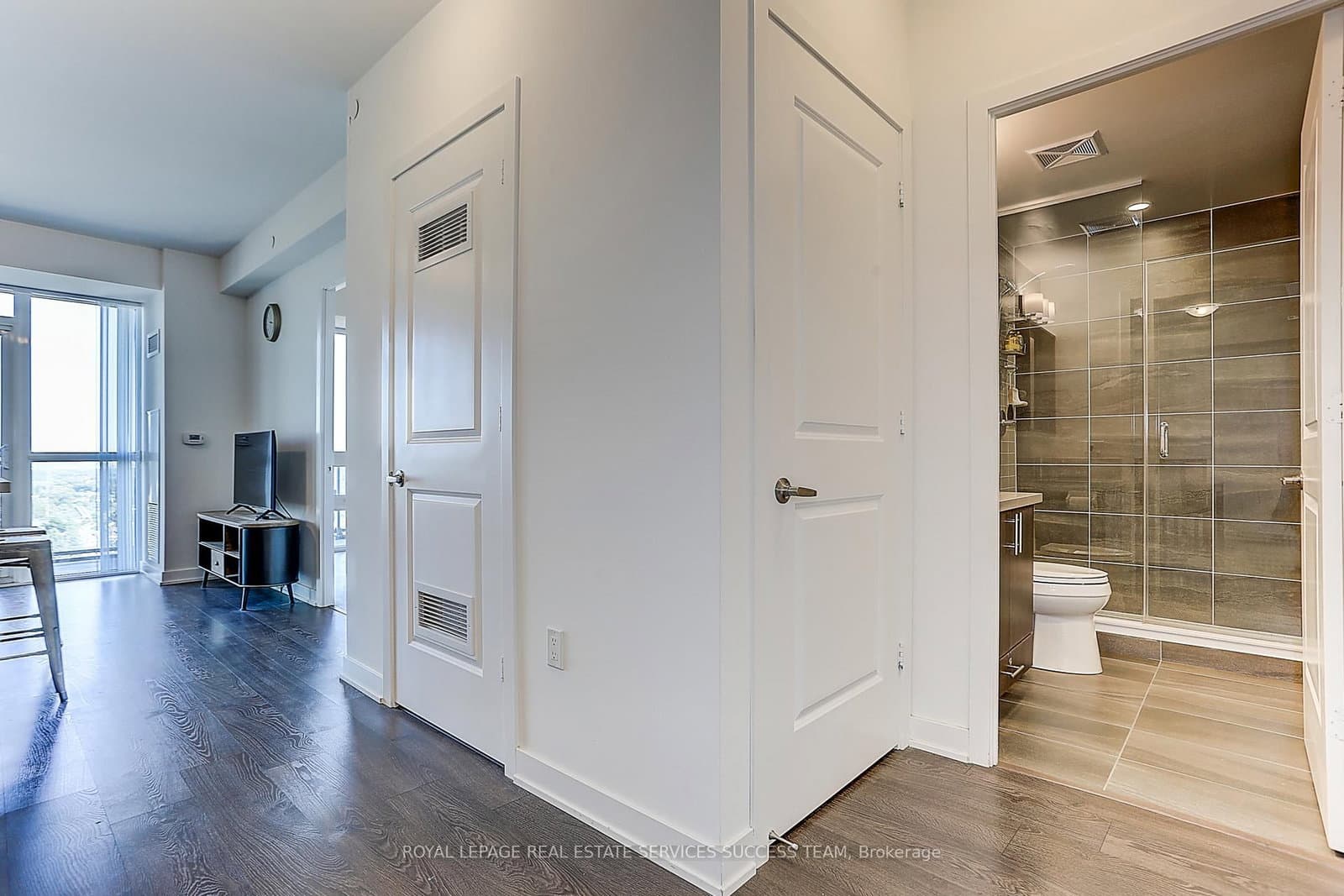 4699 Glen Erin Drive, Unit 1203 thumbnail 7
