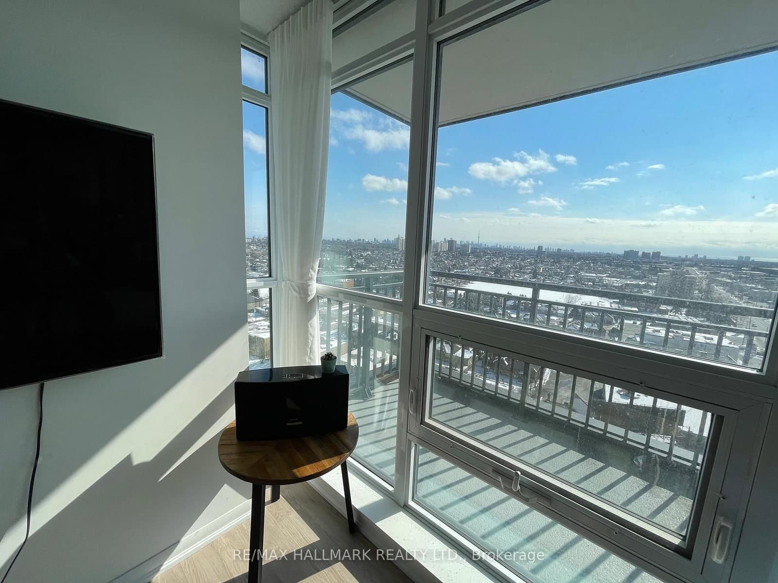 830 Lawrence Avenue W, Unit 1507 thumbnail 21