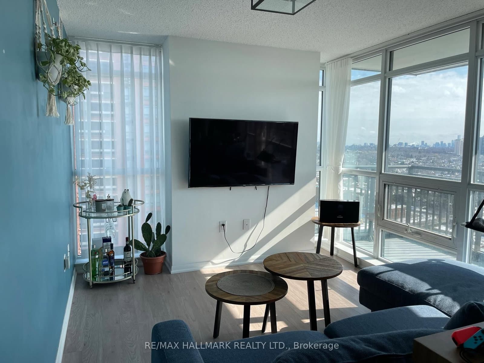 830 Lawrence Avenue W, Unit 1507 thumbnail 3