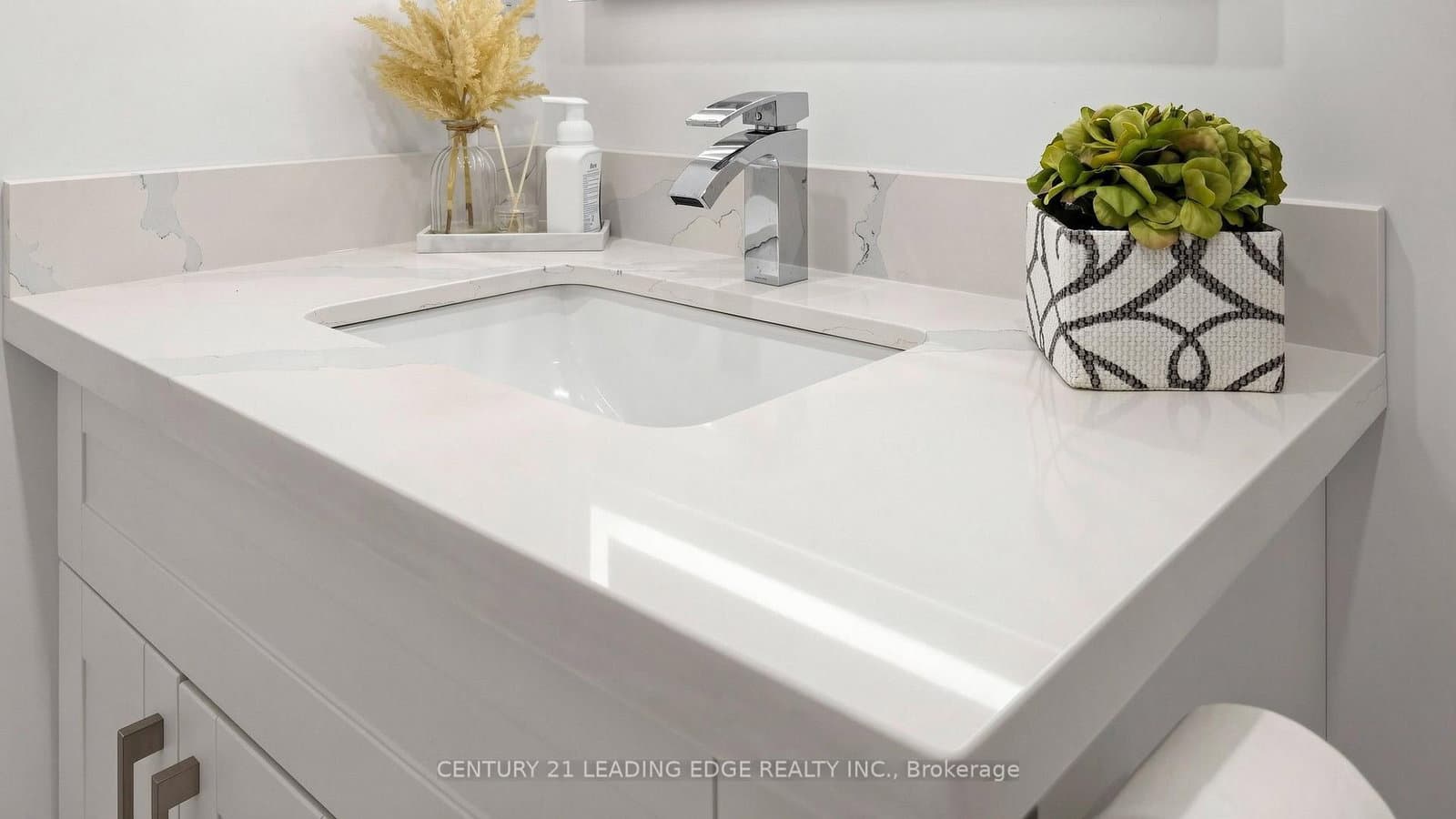 6650 Falconer Drive, Unit 85 thumbnail 24