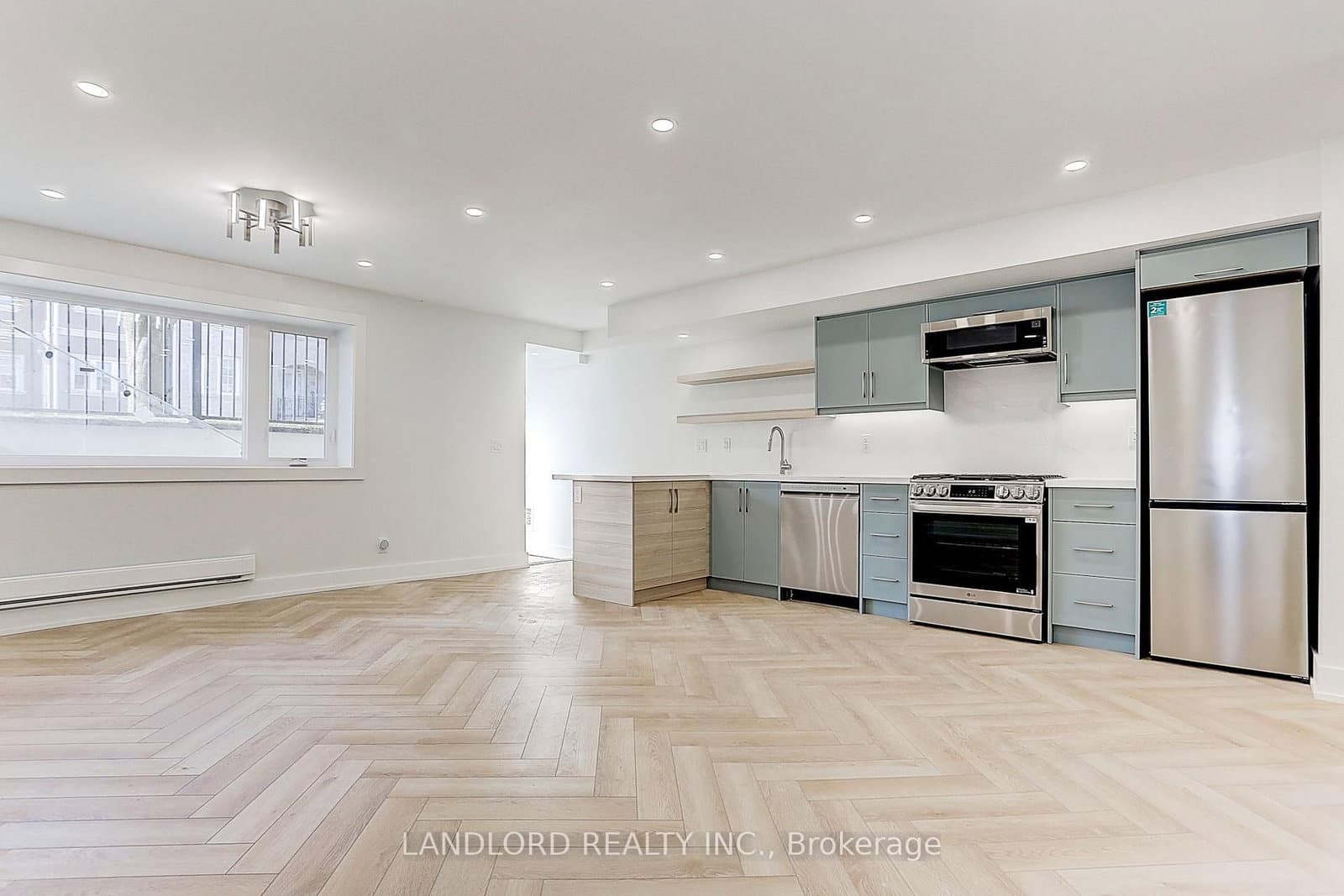 71 Livingstone Avenue, Unit Lower thumbnail 12