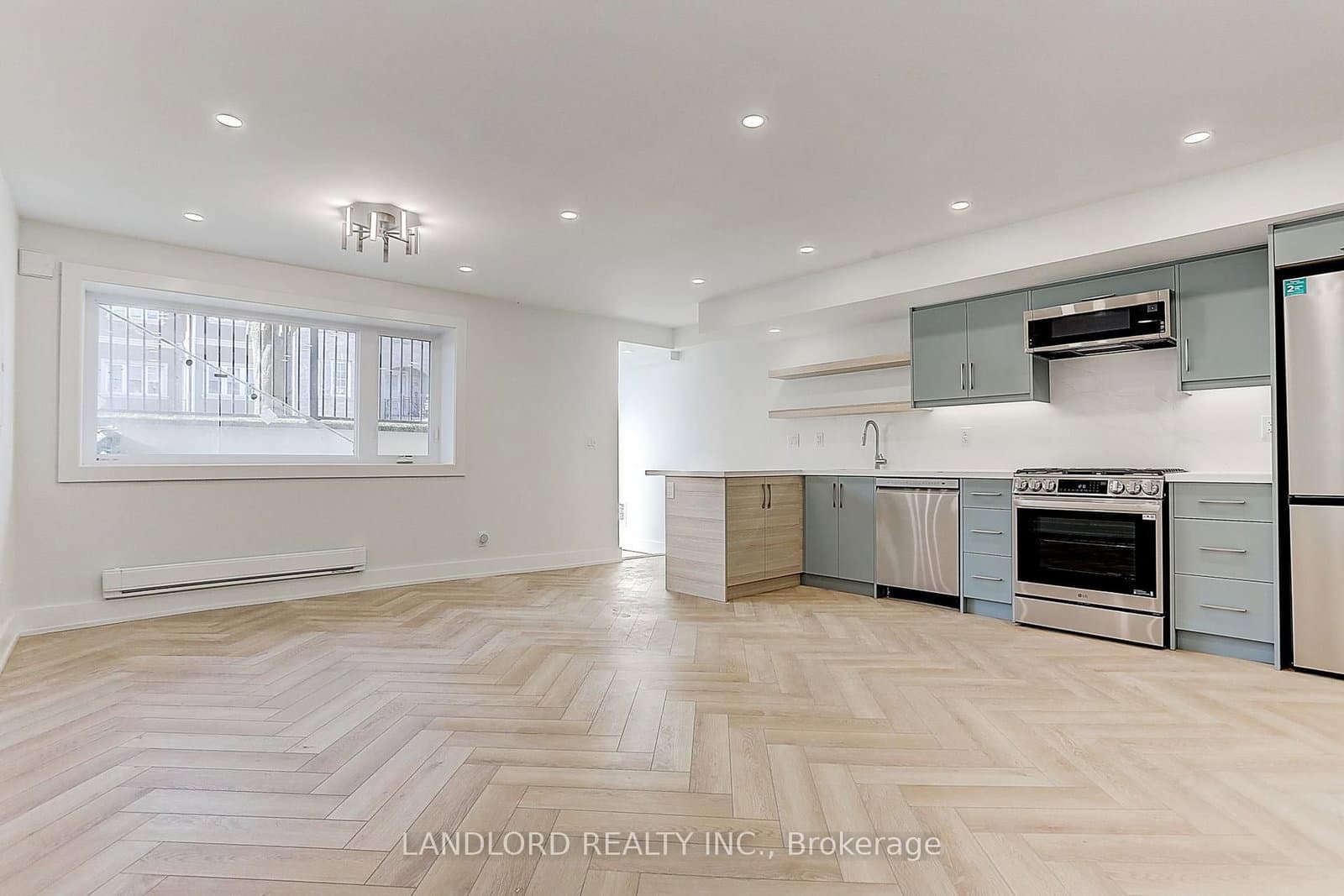 71 Livingstone Avenue, Unit Lower thumbnail 13