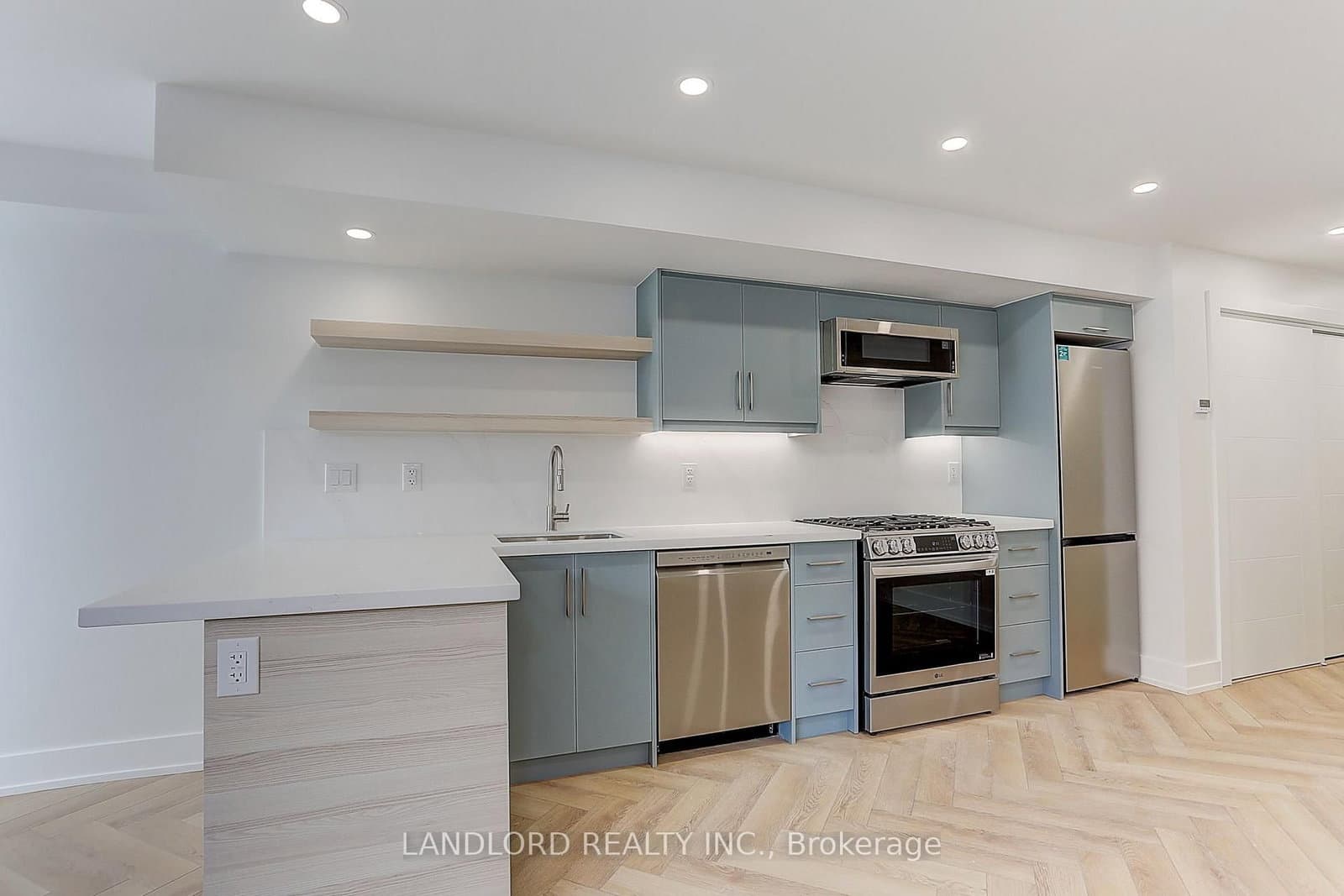71 Livingstone Avenue, Unit Lower thumbnail 16