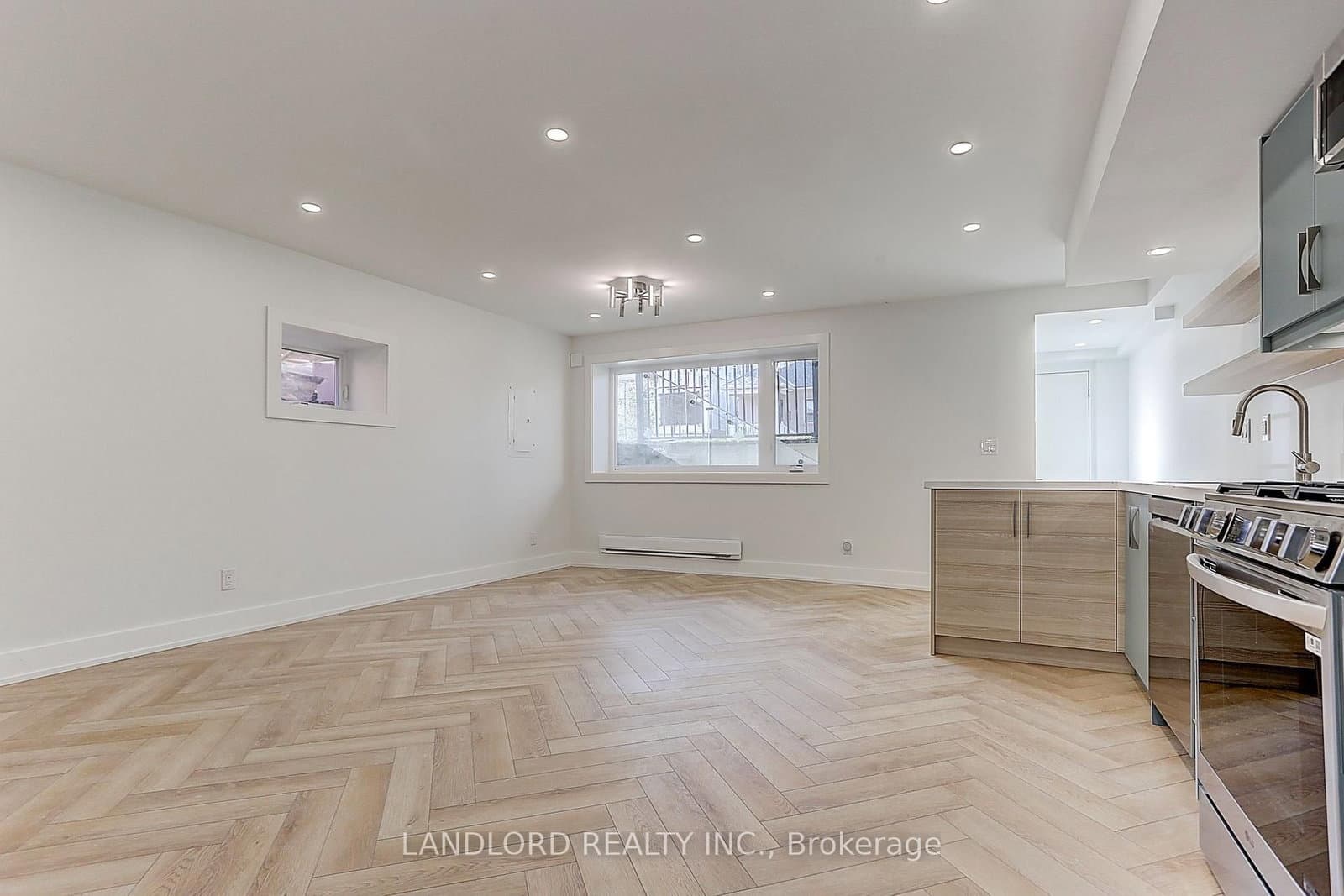 71 Livingstone Avenue, Unit Lower thumbnail 20