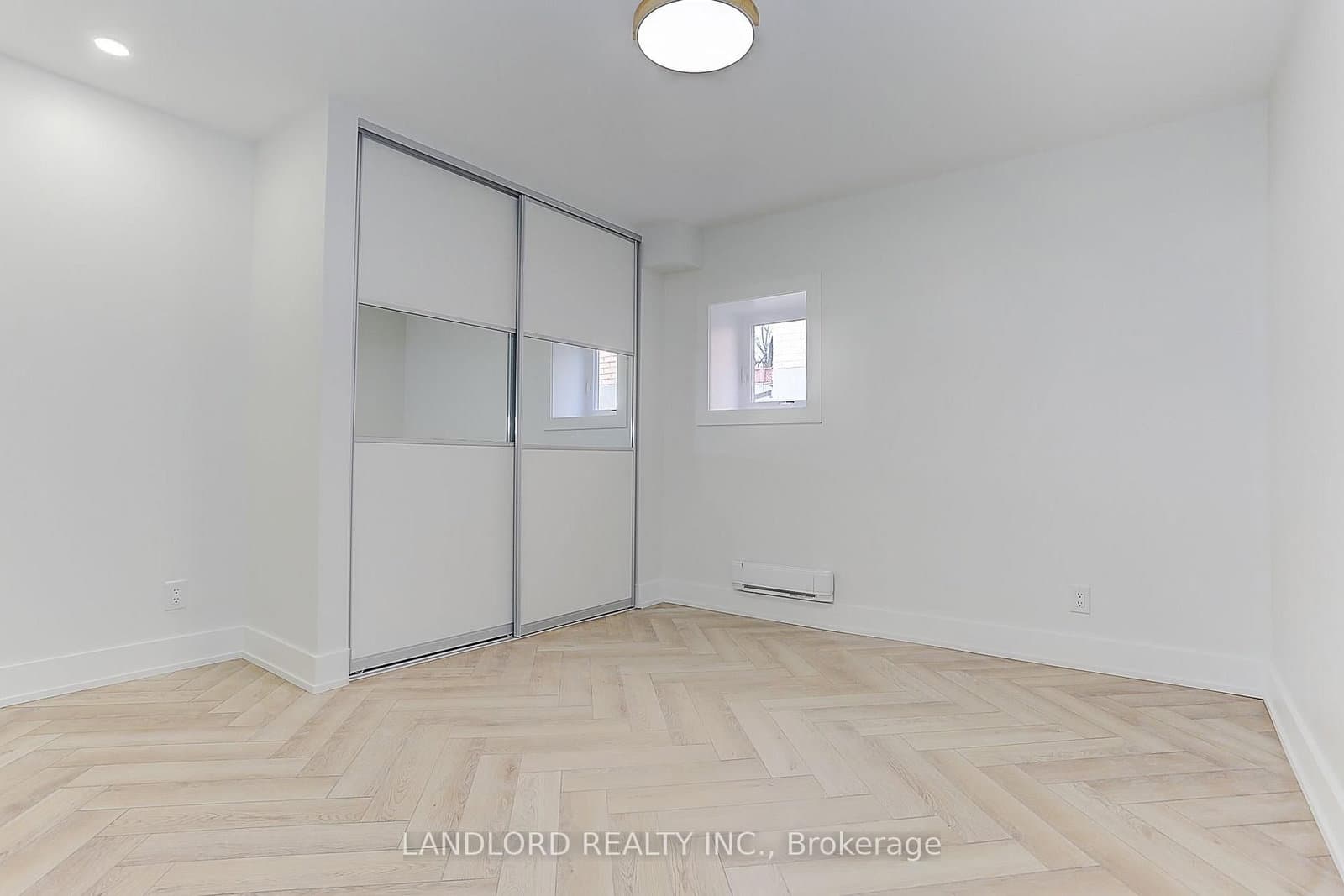 71 Livingstone Avenue, Unit Lower thumbnail 25