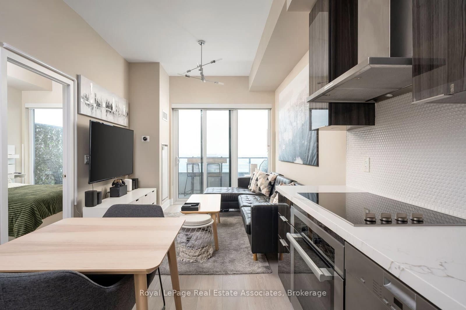 30 Shore Breeze Drive, Unit 6104 thumbnail 14