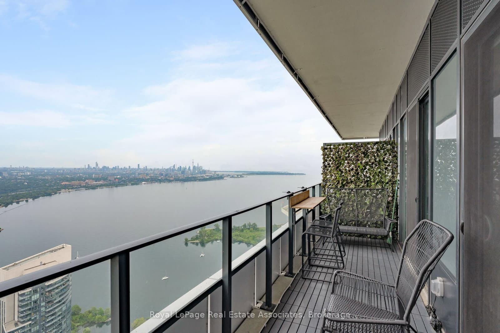 30 Shore Breeze Drive, Unit 6104 thumbnail 28