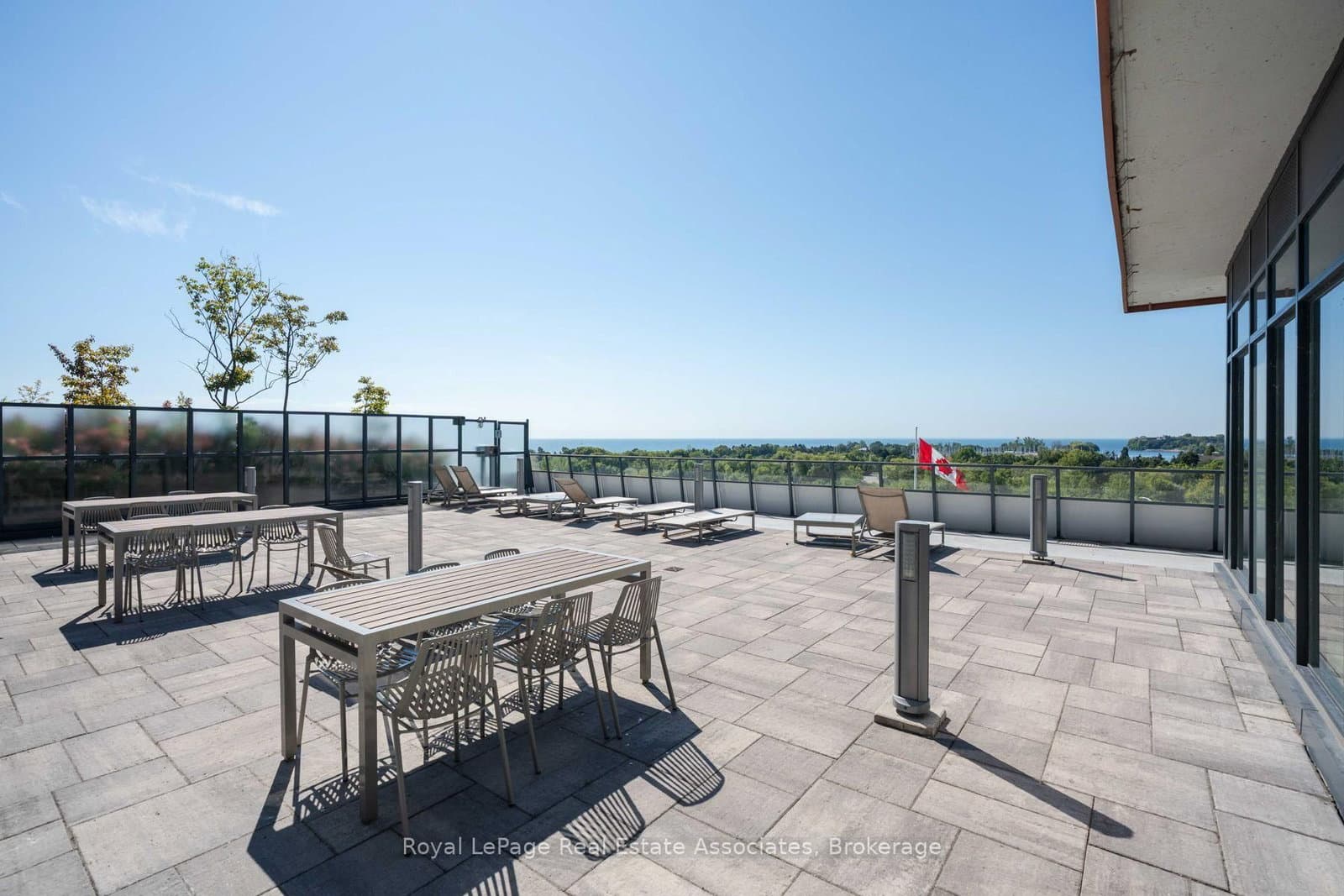 30 Shore Breeze Drive, Unit 6104 thumbnail 32