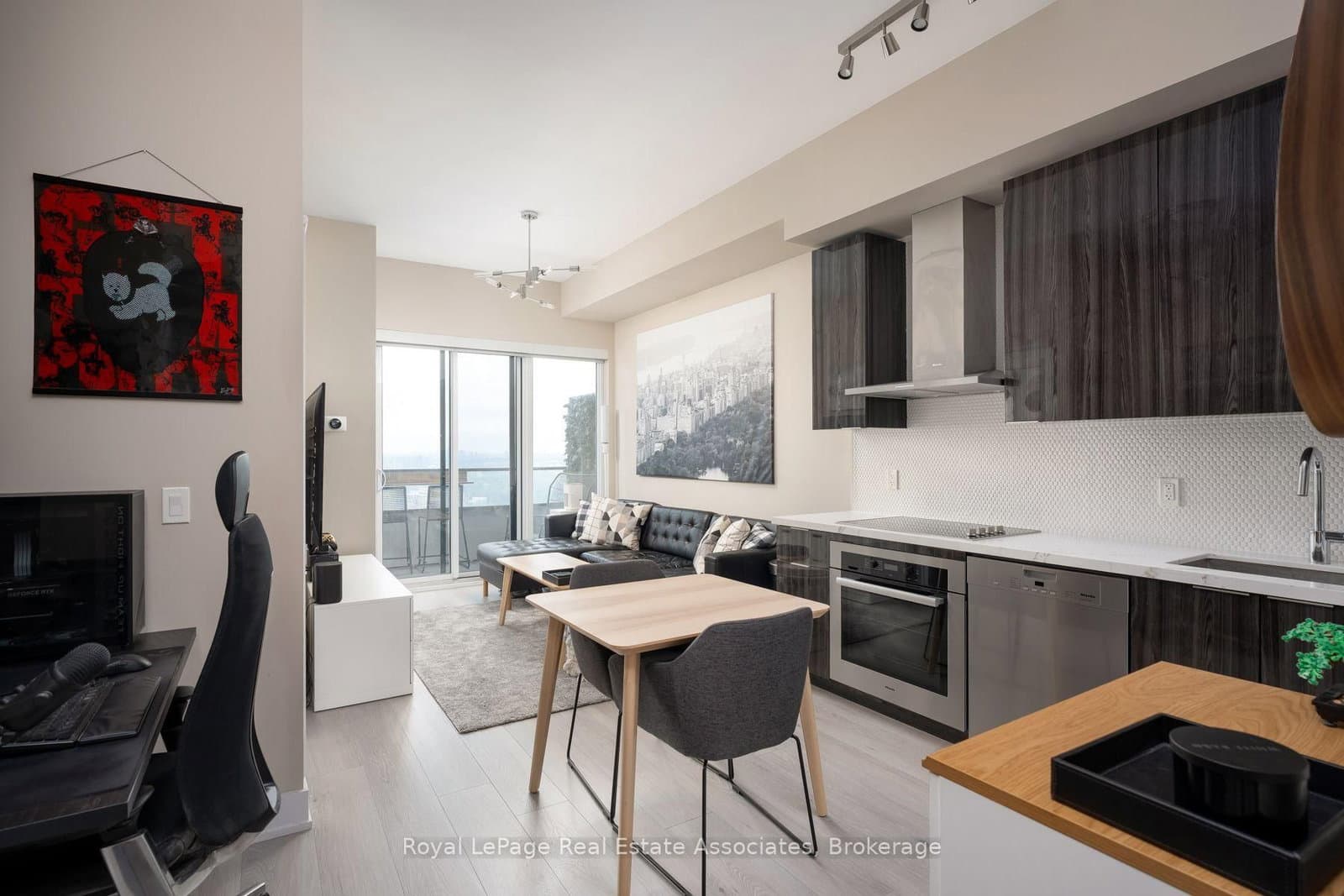 30 Shore Breeze Drive, Unit 6104 thumbnail 6