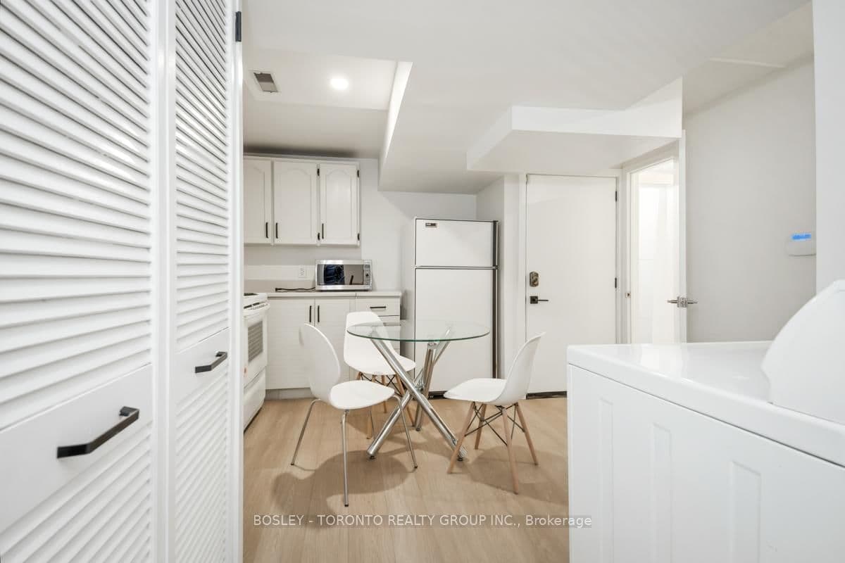 146 Earlscourt Avenue, Unit Lower thumbnail 11