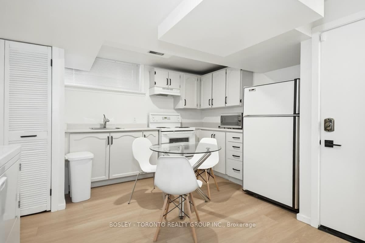 146 Earlscourt Avenue, Unit Lower thumbnail 18