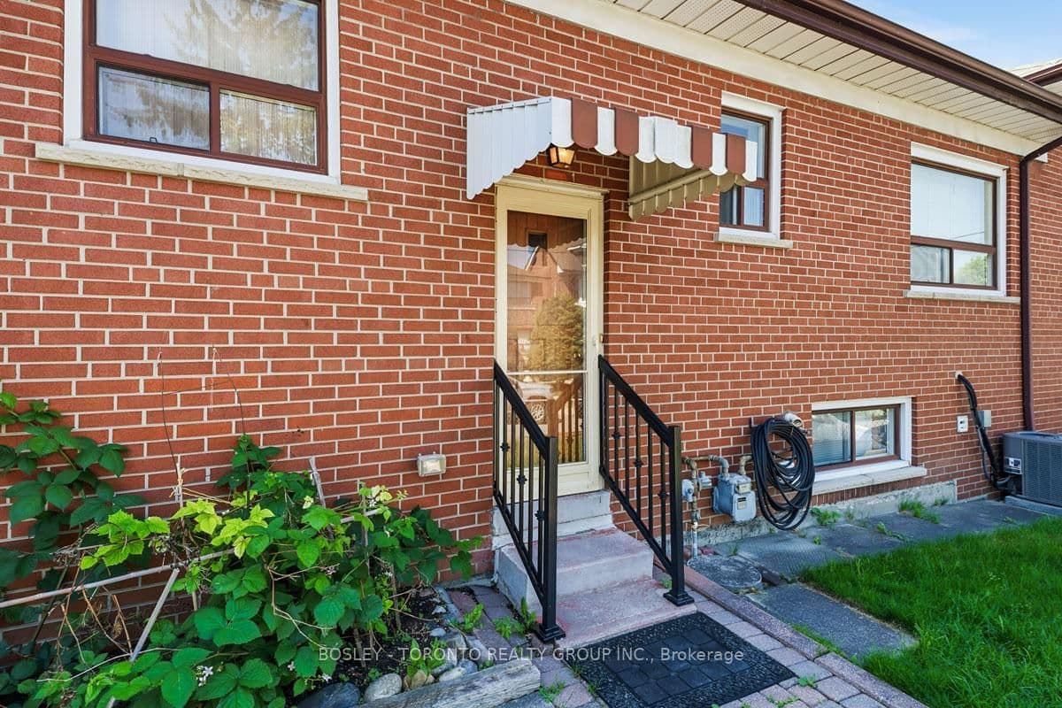 146 Earlscourt Avenue, Unit Lower thumbnail 2