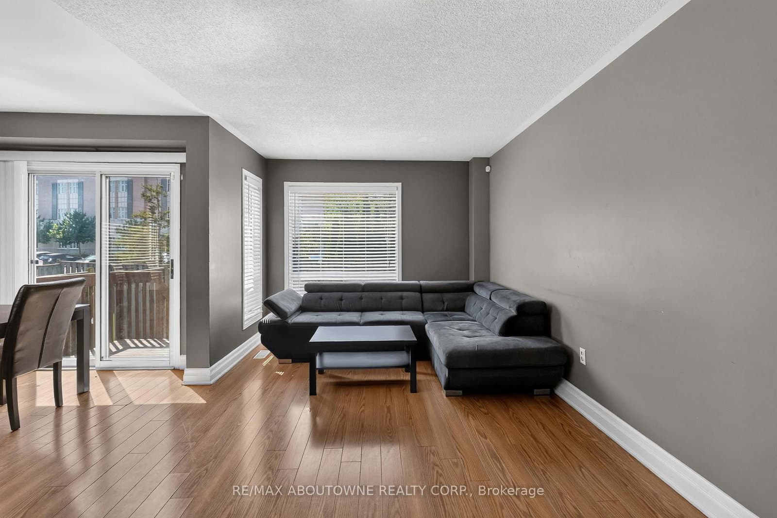 5233 Thornburn Drive thumbnail 12