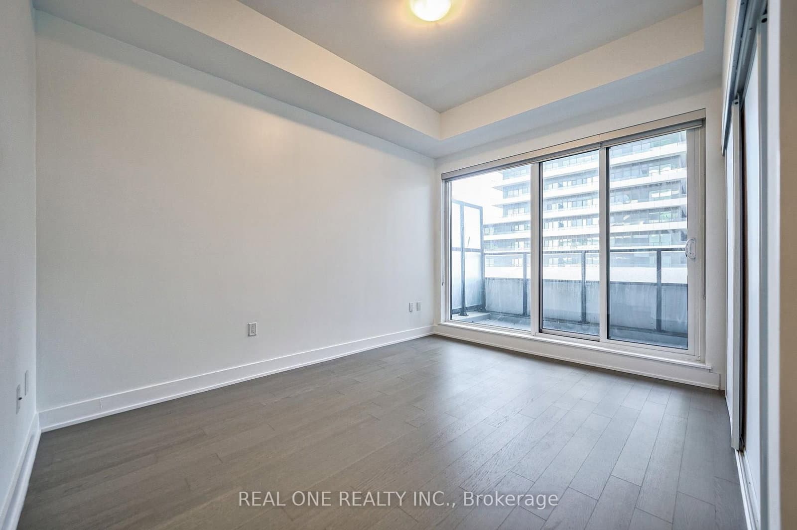 30 Shore Breeze Drive, Unit 231 thumbnail 14