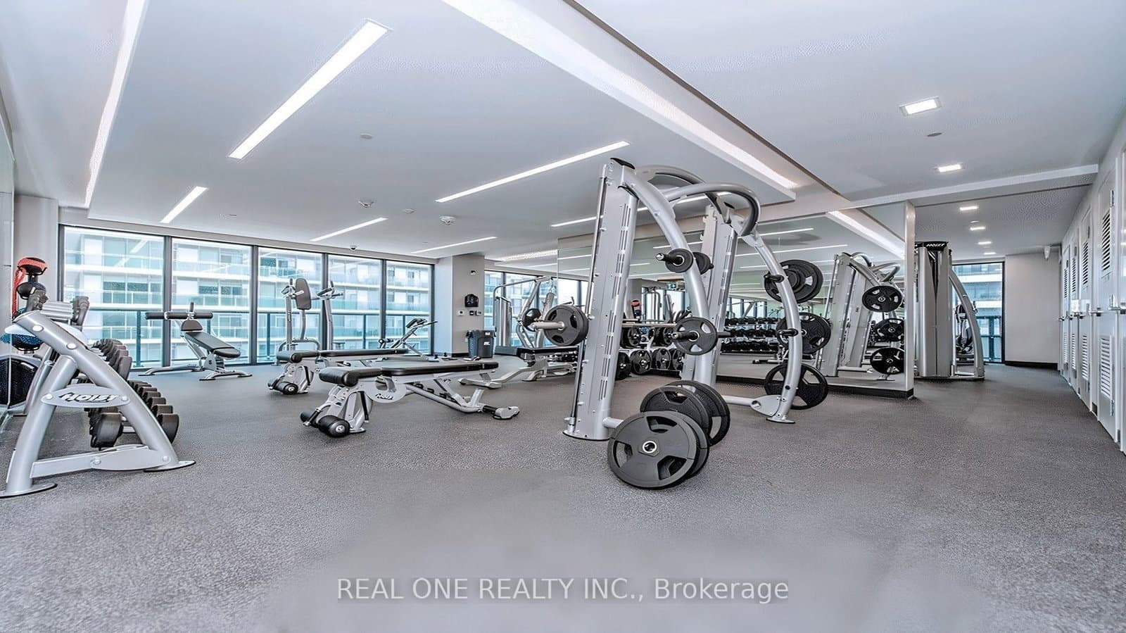 30 Shore Breeze Drive, Unit 231 thumbnail 32