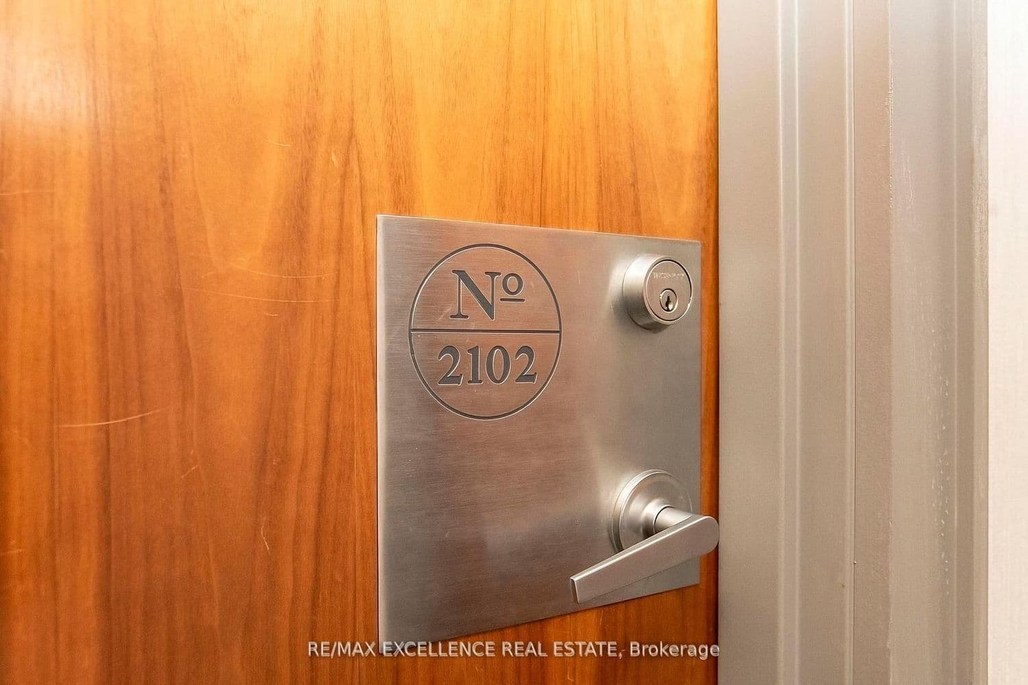 33 Elm Drive, Unit 2102 thumbnail 12
