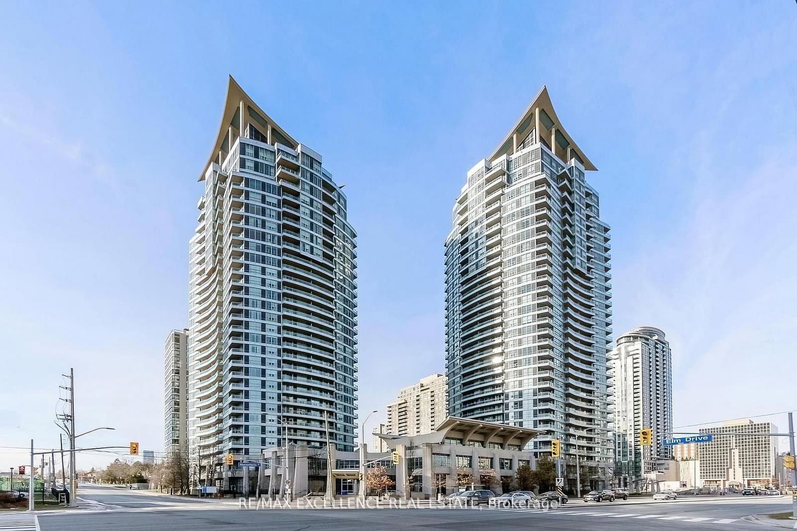 33 Elm Drive, Unit 2102 thumbnail 3