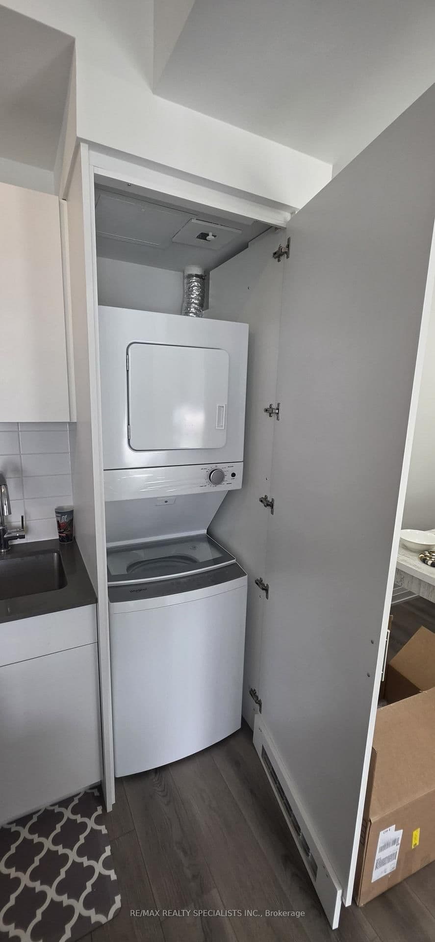 412 Silver Maple Road, Unit 206 thumbnail 12