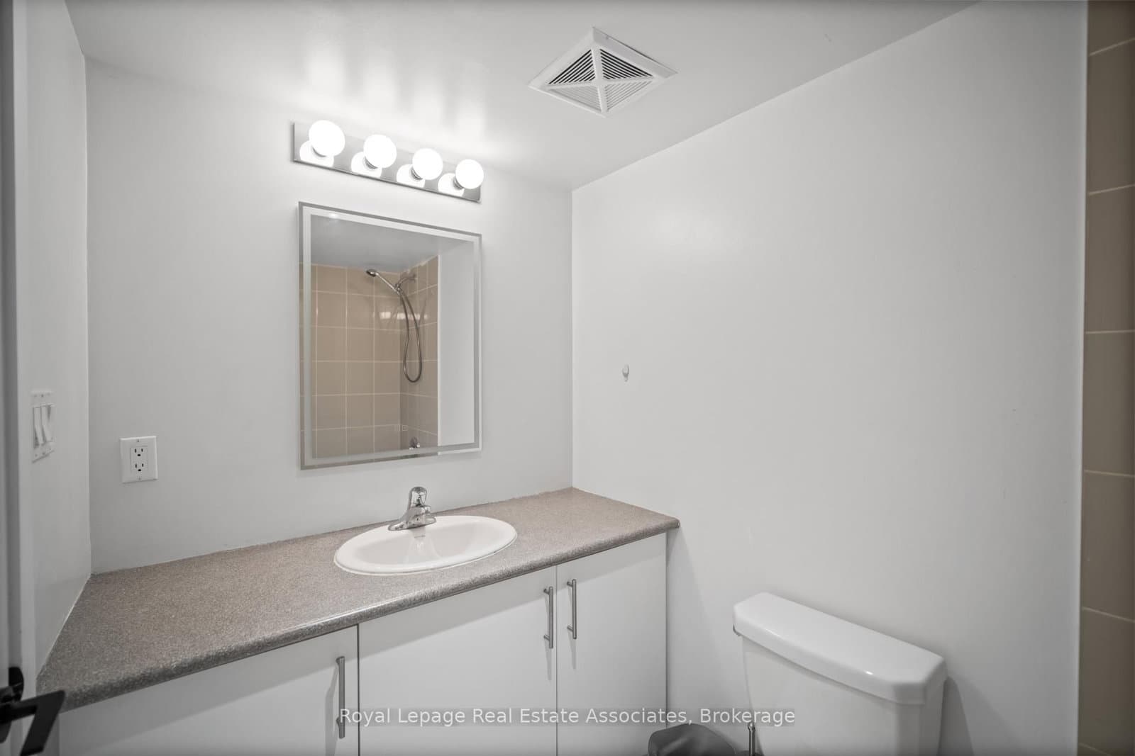 2059 Weston Road, Unit 40 thumbnail 21
