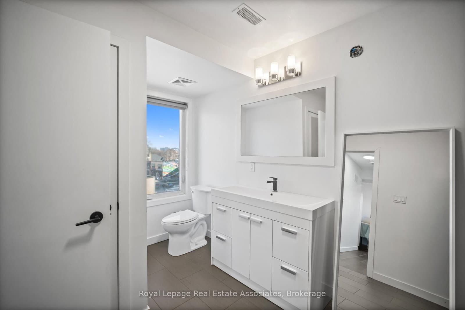 2059 Weston Road, Unit 40 thumbnail 29