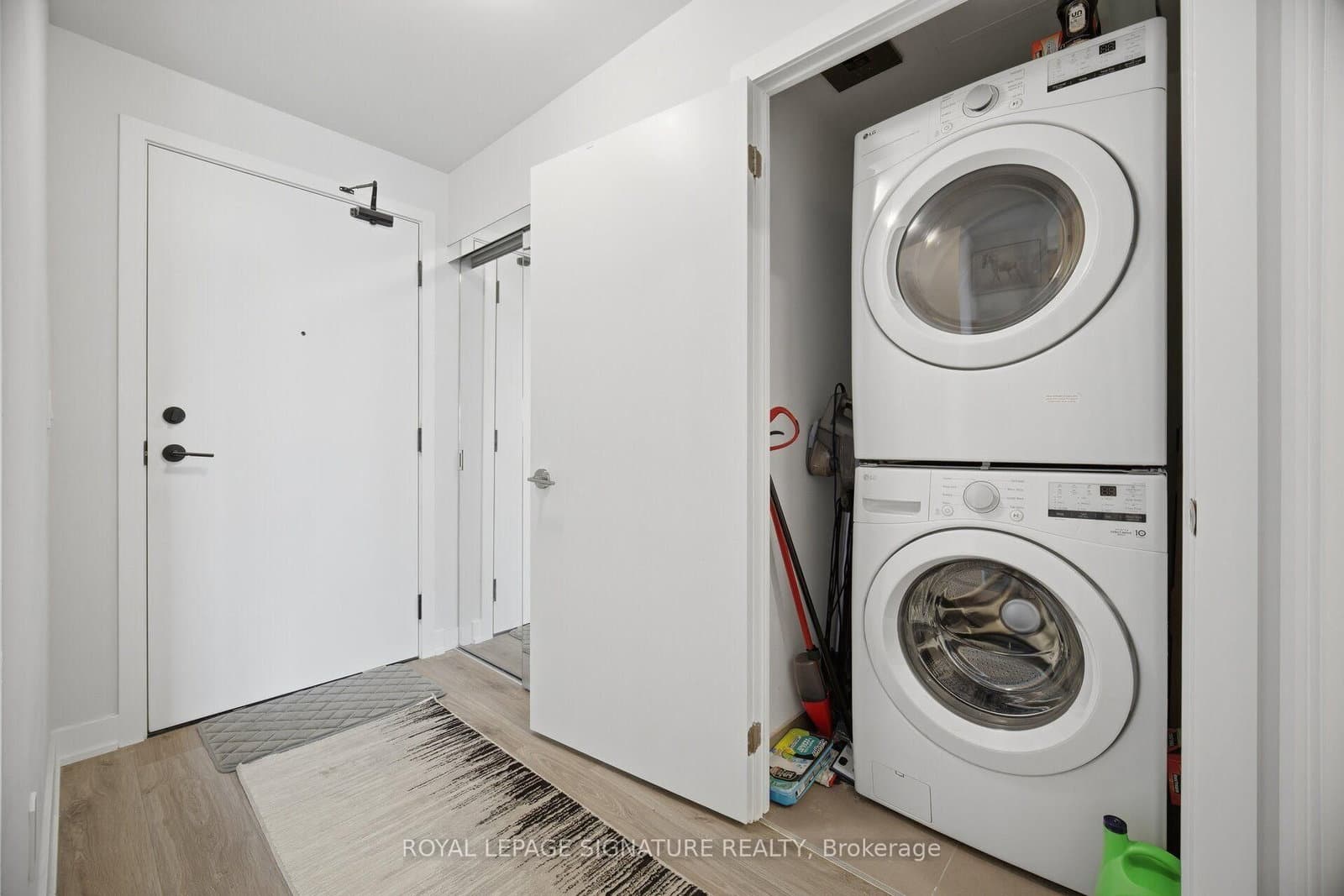 430 Square One Drive, Unit 2709 thumbnail 31