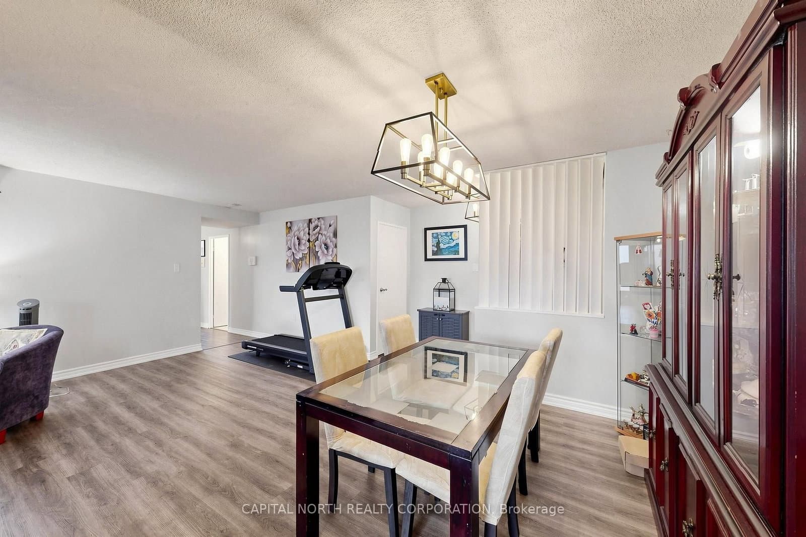 21 Knightsbridge Road, Unit 1502 thumbnail 11