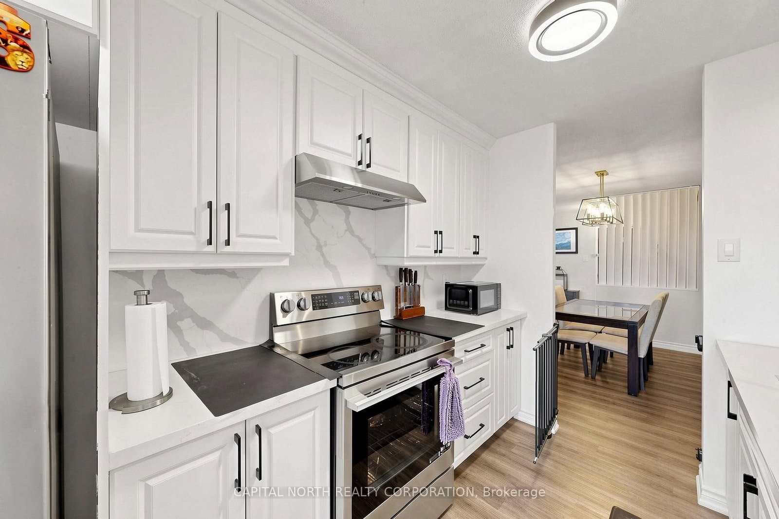 21 Knightsbridge Road, Unit 1502 thumbnail 13
