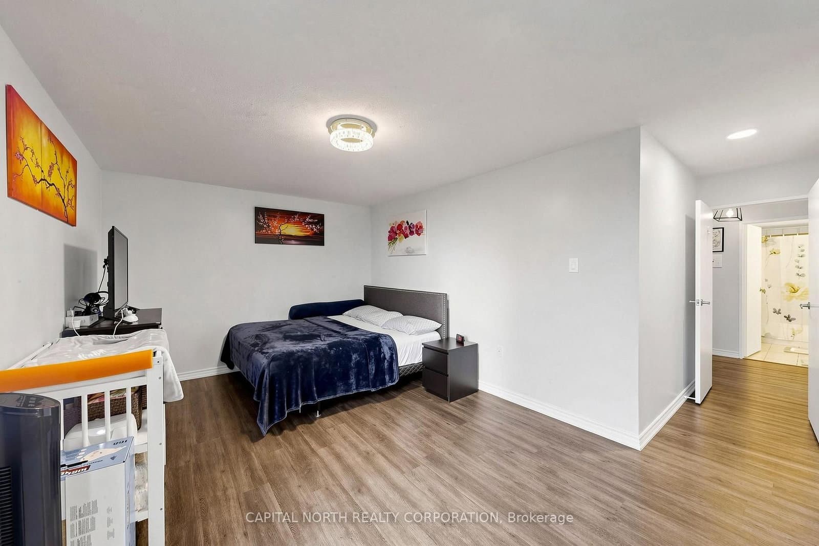 21 Knightsbridge Road, Unit 1502 thumbnail 16