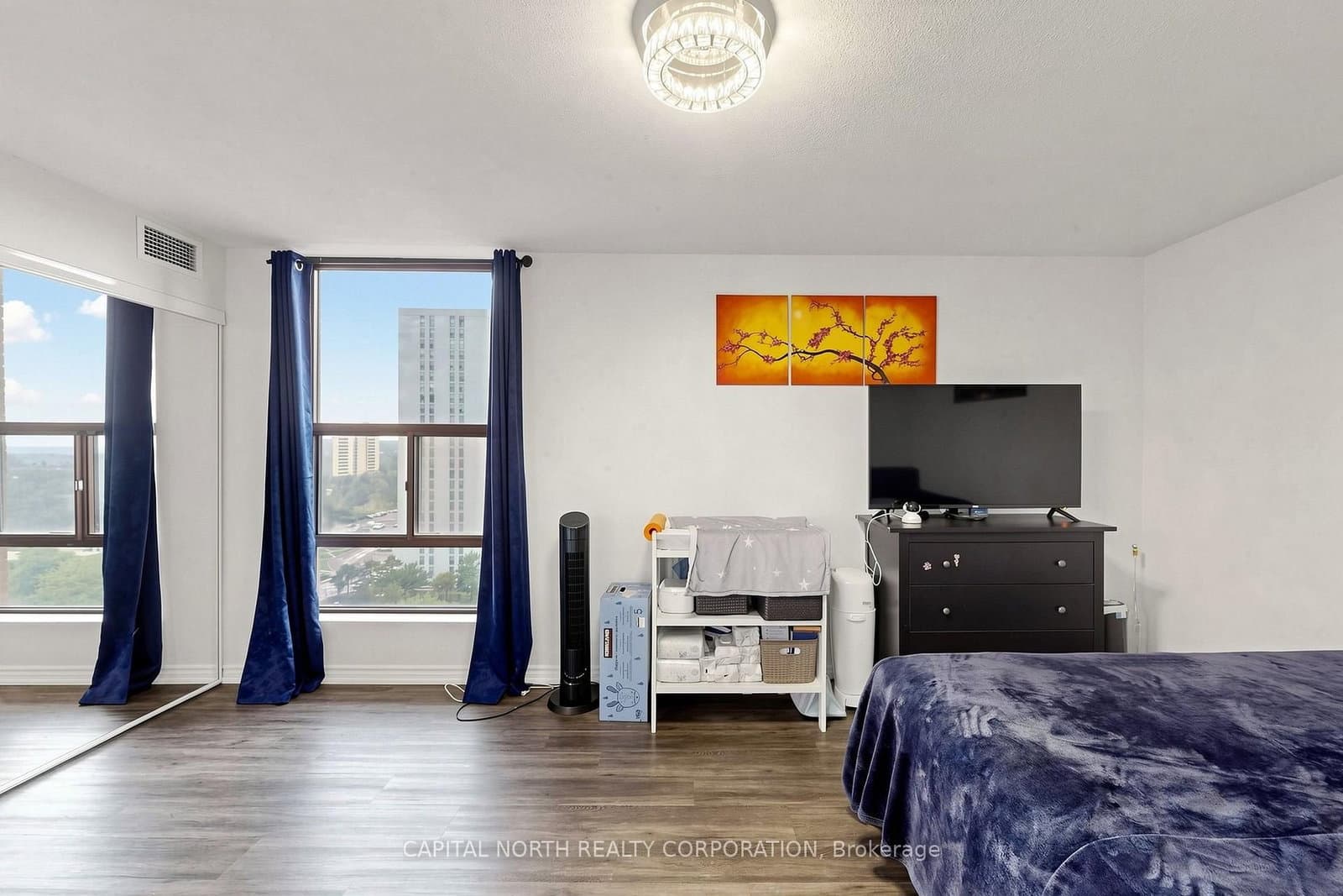 21 Knightsbridge Road, Unit 1502 thumbnail 17