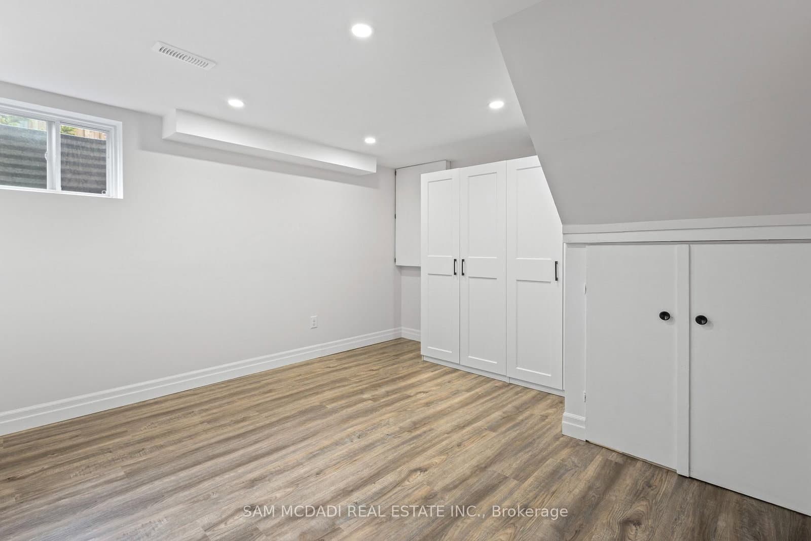 2535 Robin Drive thumbnail 34