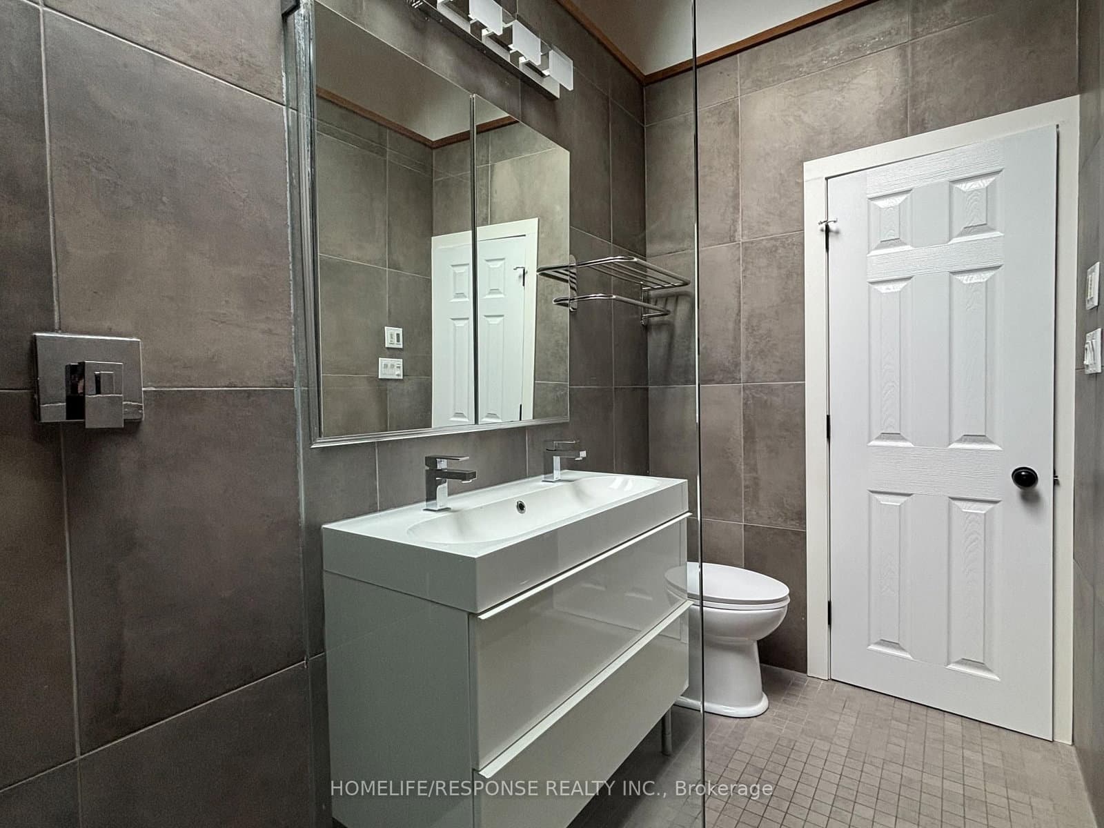 5452 CROYDON Road thumbnail 17