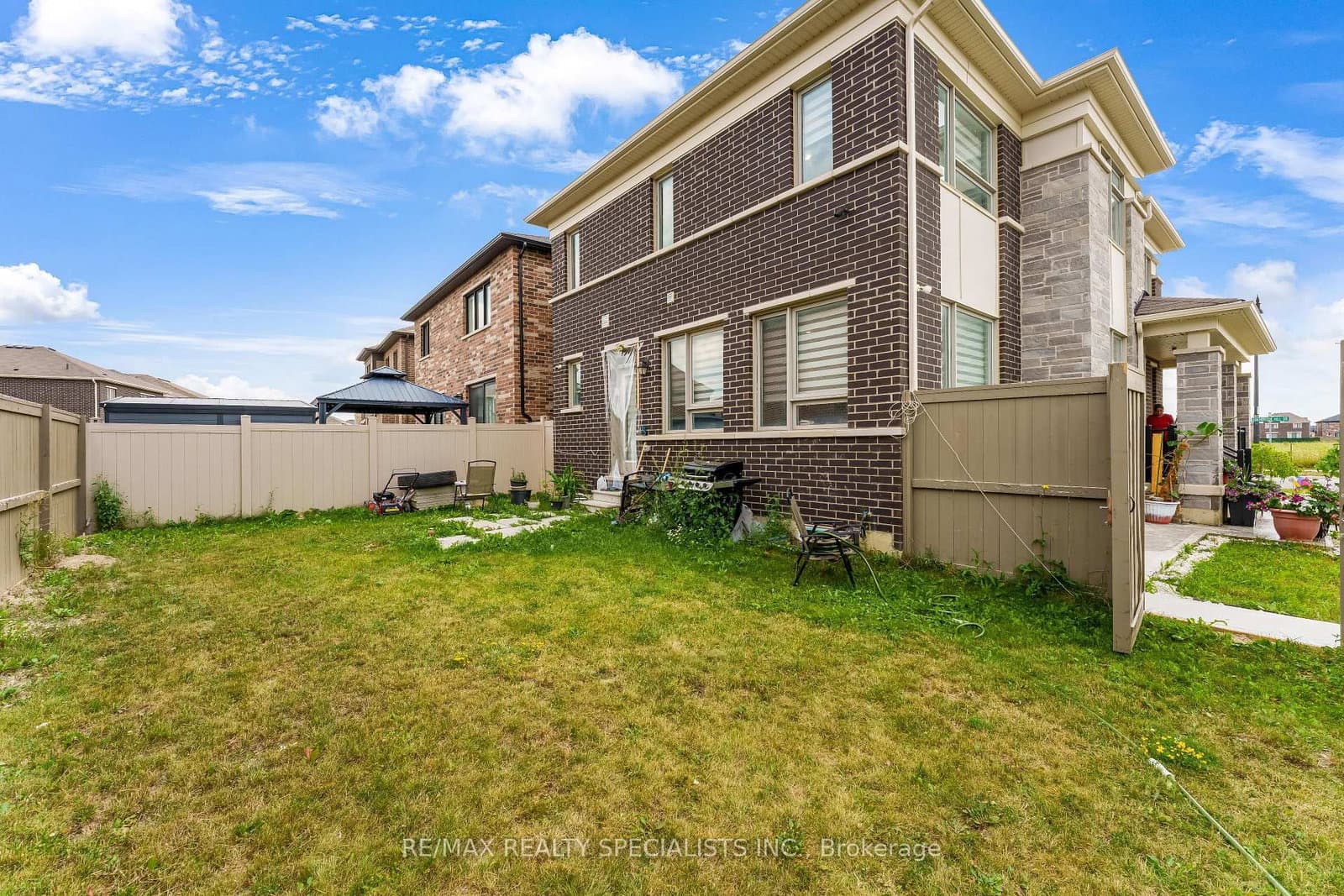 1 Boothill Drive thumbnail 35