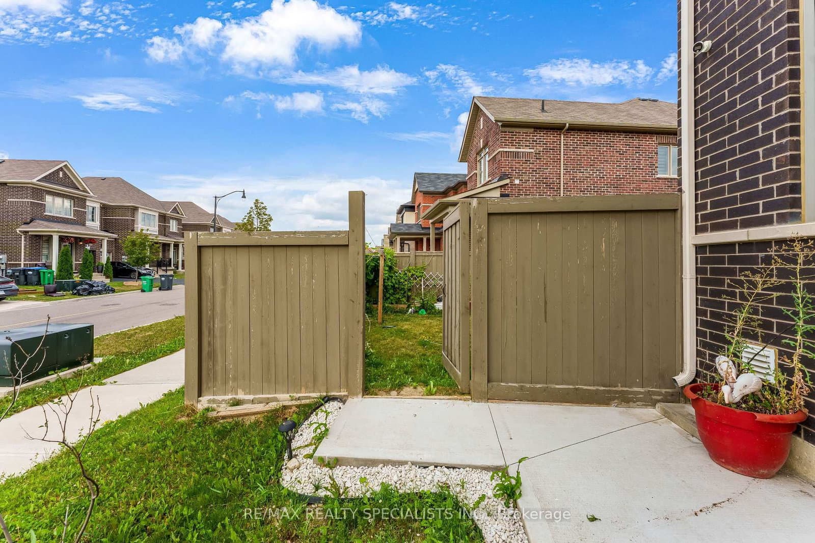 1 Boothill Drive thumbnail 36