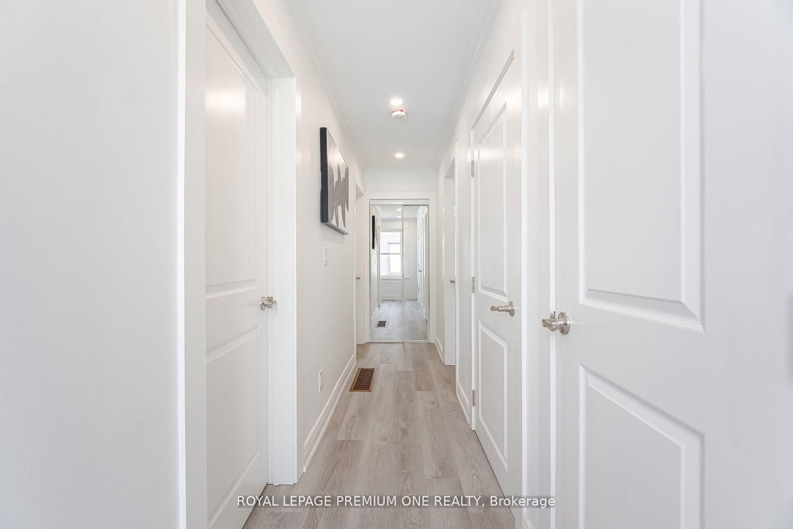 71 Mill Street S thumbnail 18