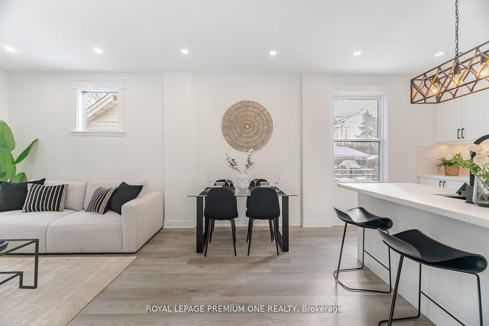 71 Mill Street S thumbnail 9