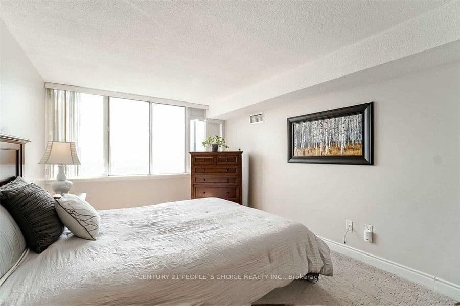 350 Webb Drive, Unit 2010 thumbnail 15