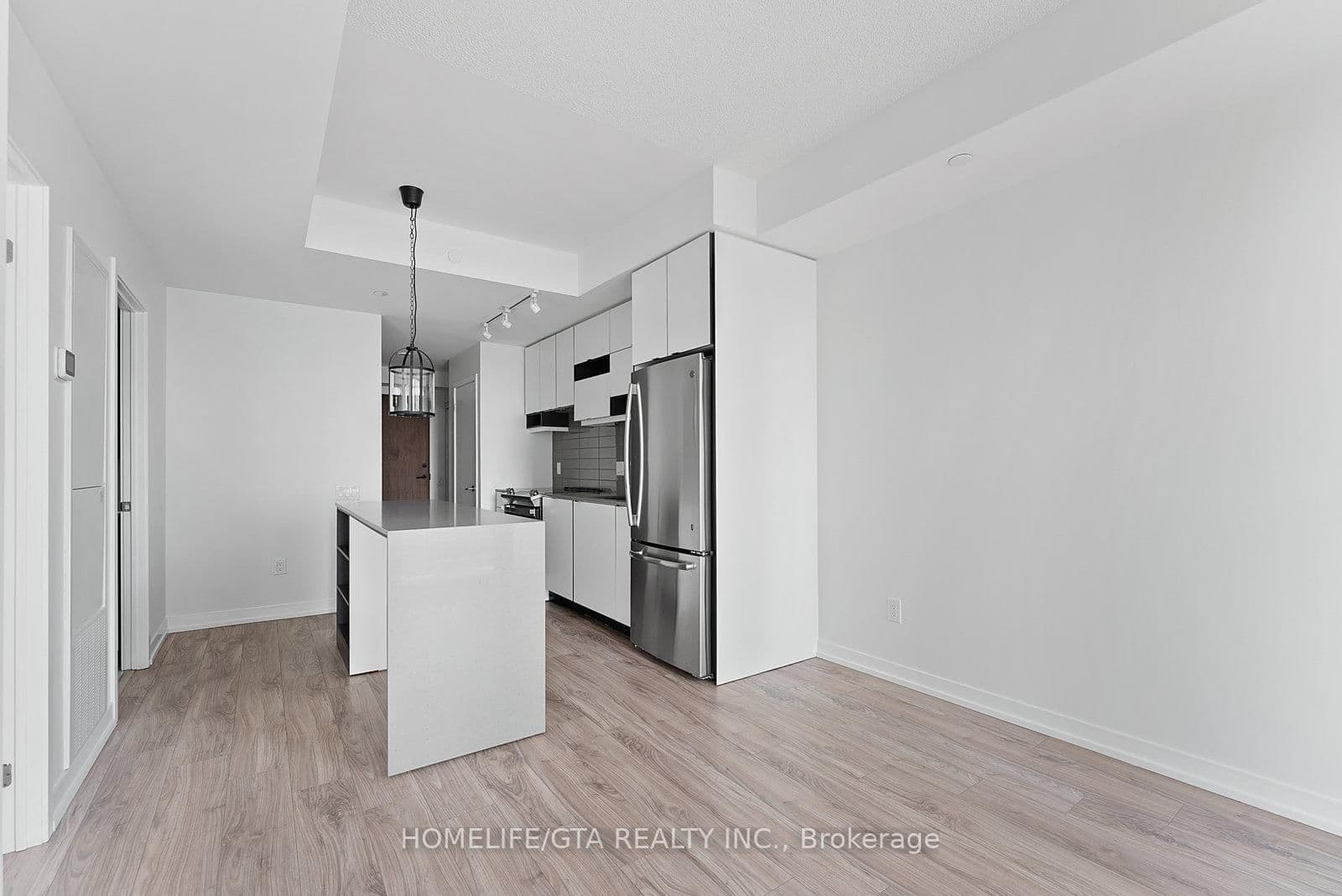 4065 Confederation Parkway, Unit 1512 thumbnail 18