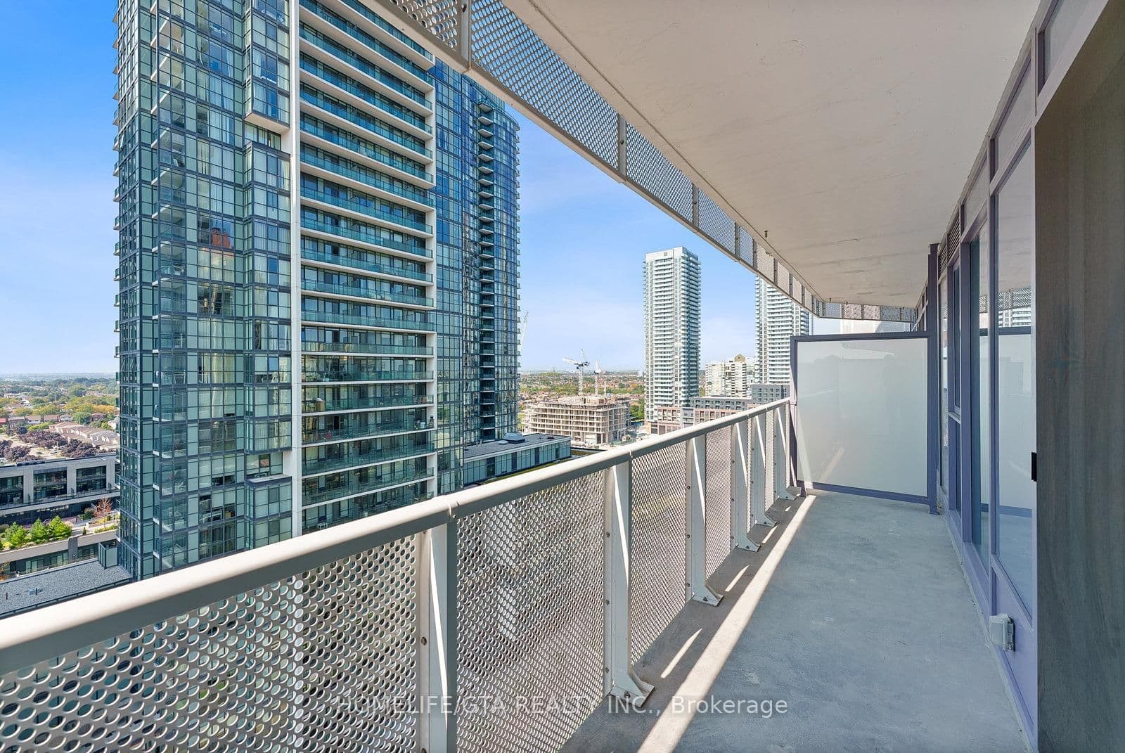 4065 Confederation Parkway, Unit 1512 thumbnail 25