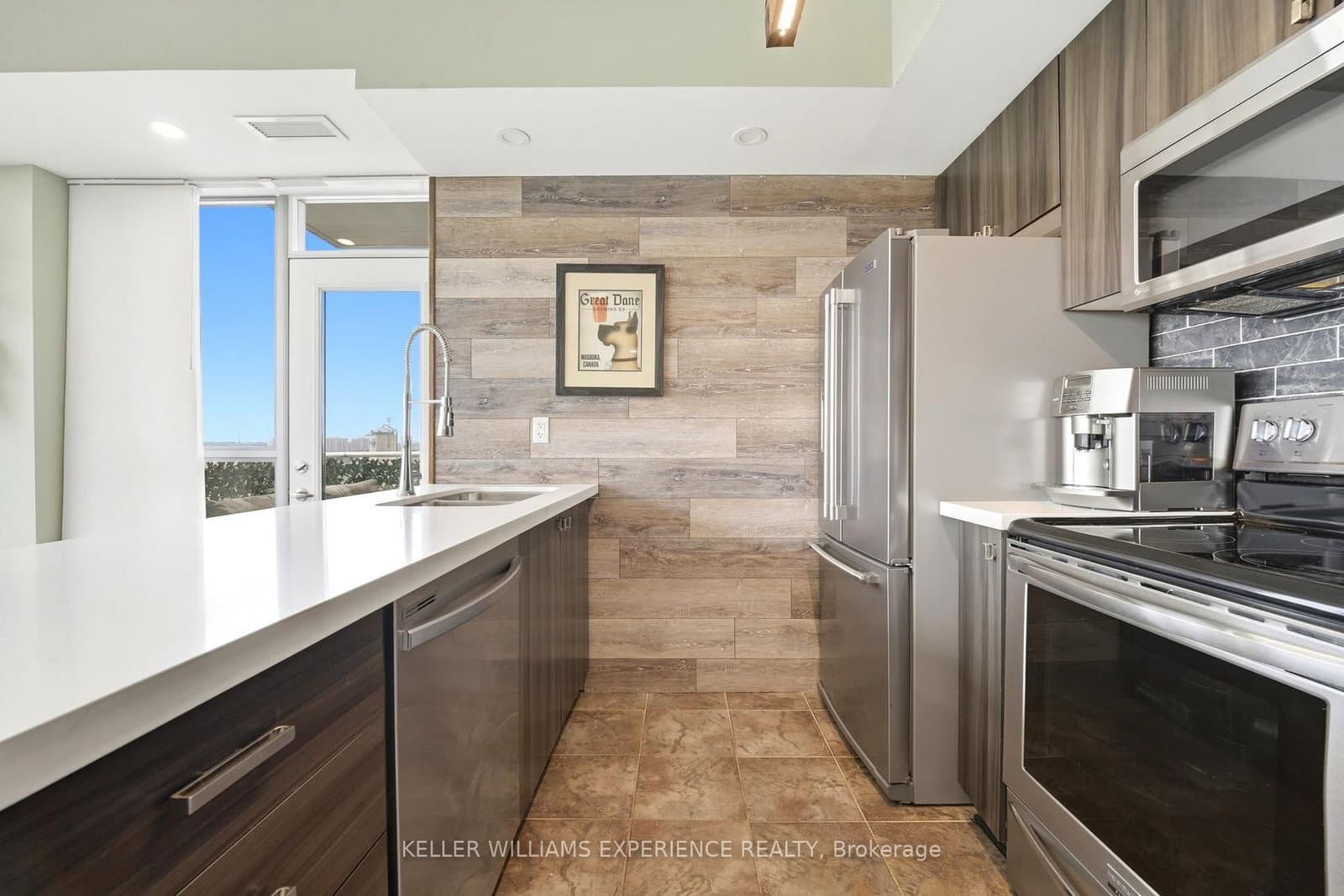2464 Weston Road, Unit 903 thumbnail 12
